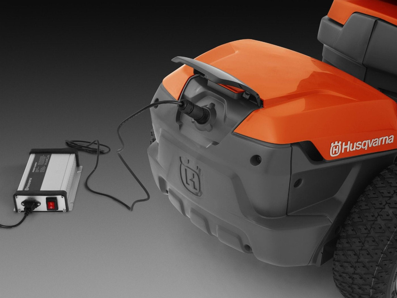 Husqvarna R 112iC Akku Rider mit Combi 85 Mähdeck – Bild 3