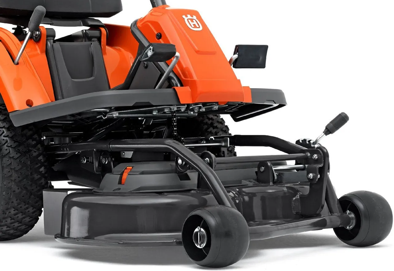 Husqvarna R 112C5 Frontmäher mit Combi 85 Mähdeck Hydrostat – Bild 4